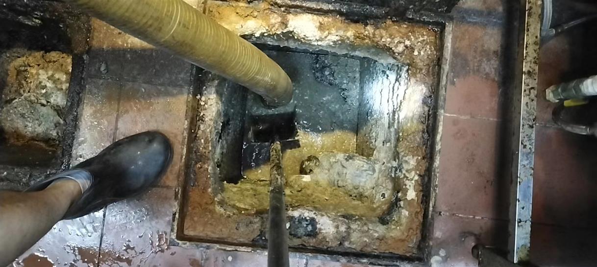 顺城化油池清理-污水池清掏